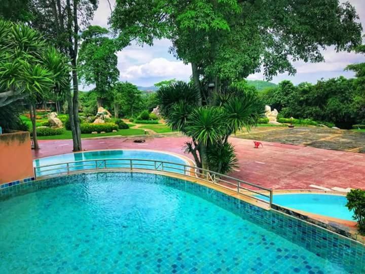 Arayana Phupimarn Resort & Spa Pakchong Exterior photo