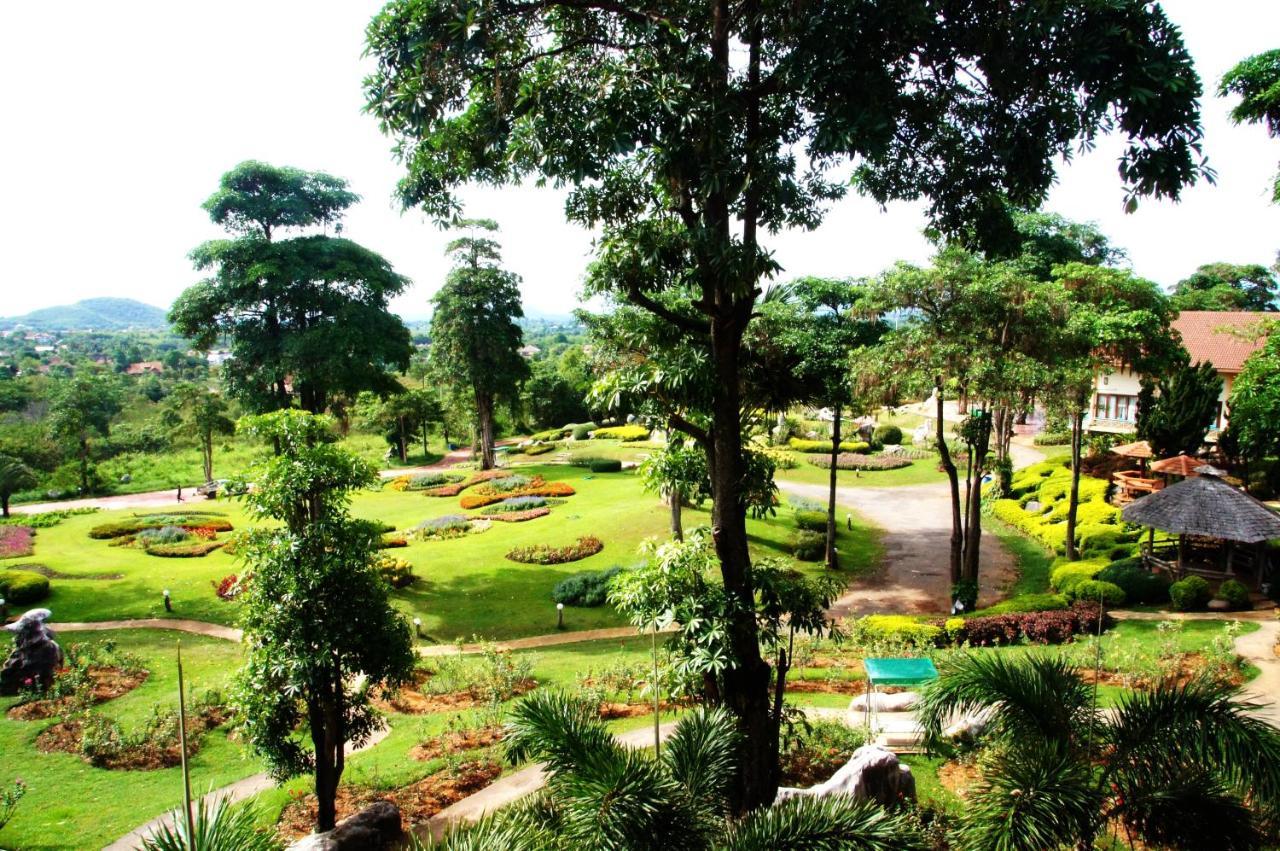 Arayana Phupimarn Resort & Spa Pakchong Exterior photo